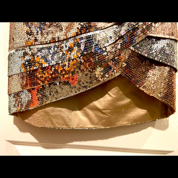 Stunning eye turning dress. Flavio Castellani evening dress. Italian designer - Picture 3 of 5